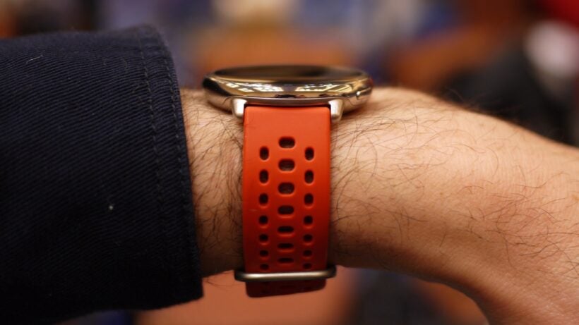 amazfit-active-2-side