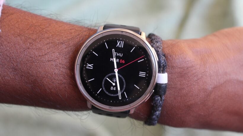 amazfit active 2 on wrist