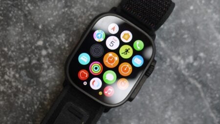 apple watch ultra 2 black case app dock