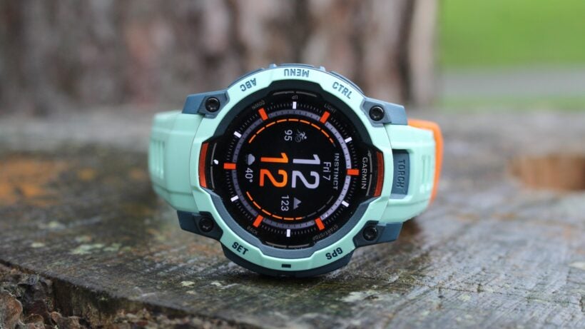 instinct 3 watch