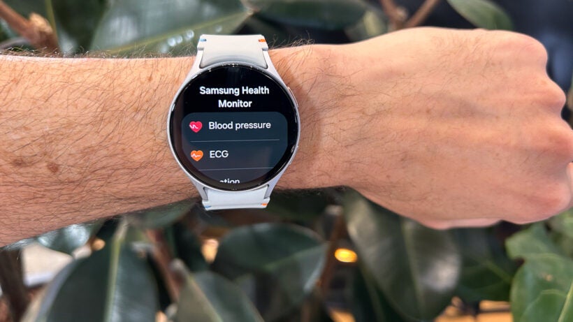 Samsung Galaxy Watch 7 ECG blood pressure
