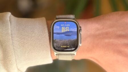 photos-watch-face-apple-watchos11