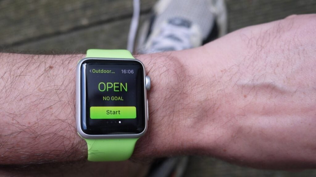 running-1430413732-by35-full-width-inline