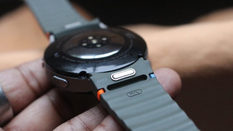 Samsung Galaxy Watch 7 strap
