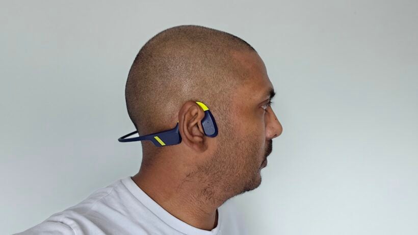 Suunto Aqua headphones side on